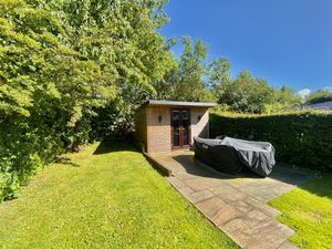 Back of Garden- click for photo gallery